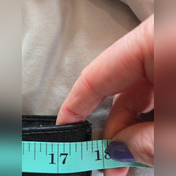 Point Zéro | Men's Black Denim Shorts, Size 34 - Picture 5 of 8